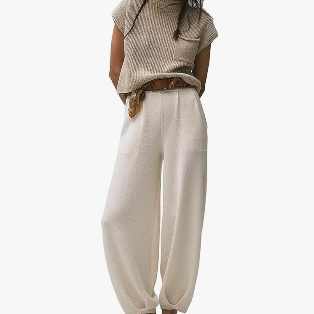 Stylish Cream Knit Top and Pants Set